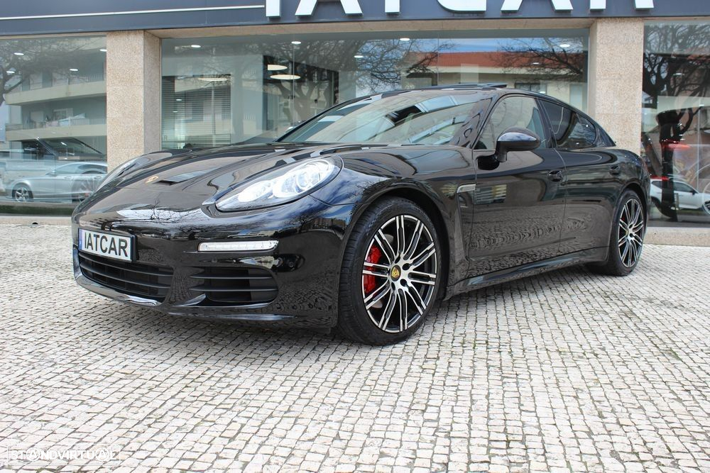 Porsche Panamera Edition - 2