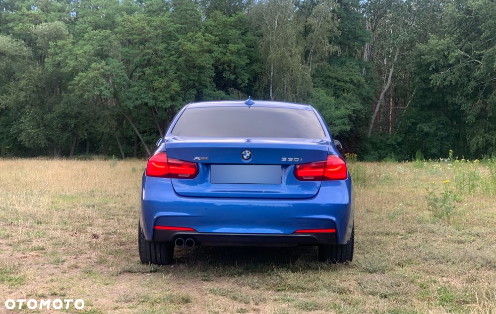 BMW Seria 3 330i xDrive M Sport Shadow - 34