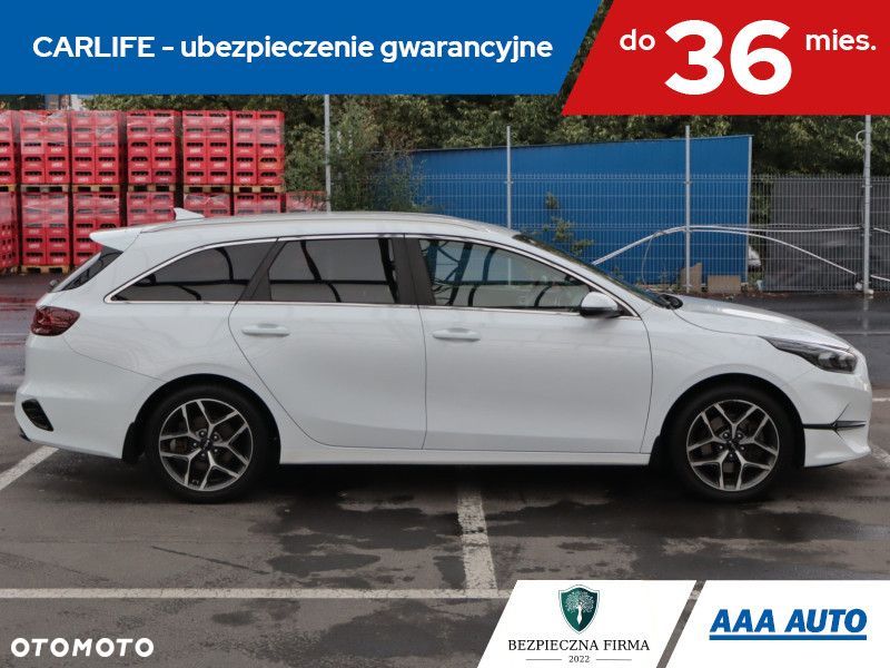 Kia Ceed - 8