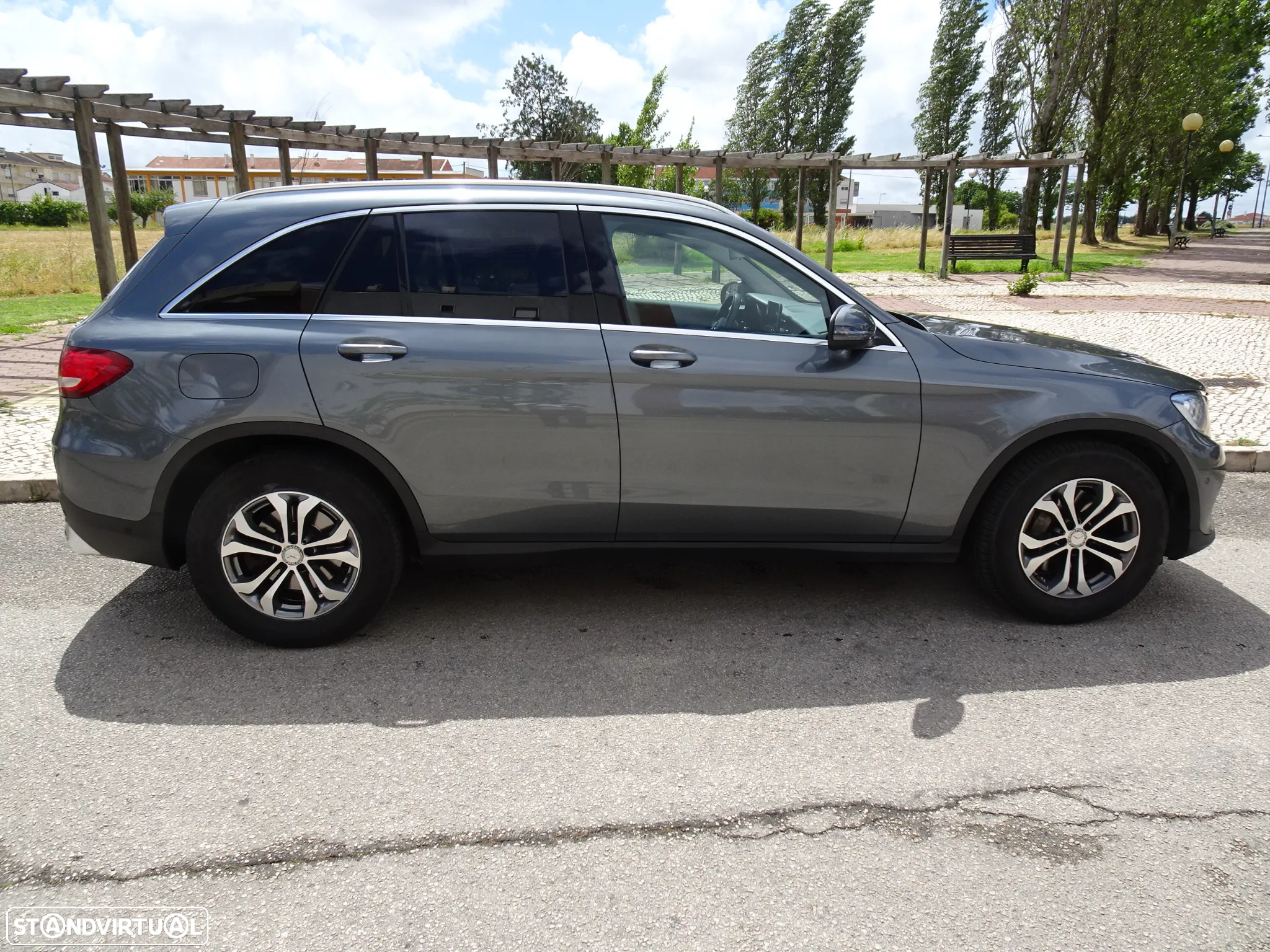 Mercedes-Benz GLC 250 d 4-Matic - 11