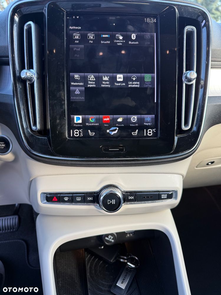 Volvo XC 40 - 23