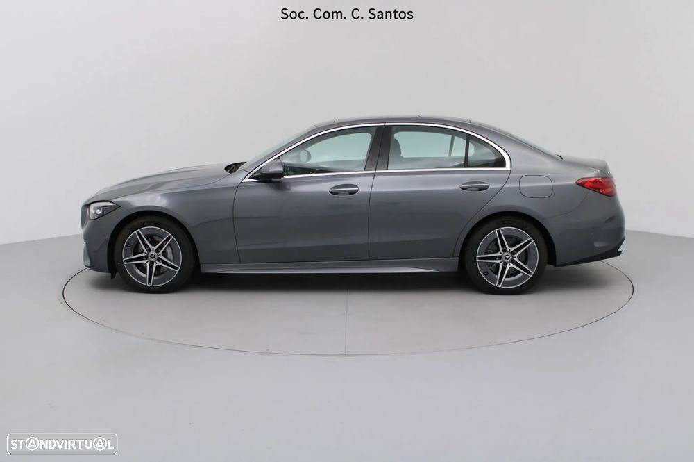 Mercedes-Benz C 300 de AMG Line - 4