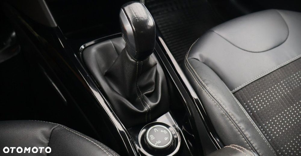 Peugeot 2008 - 23
