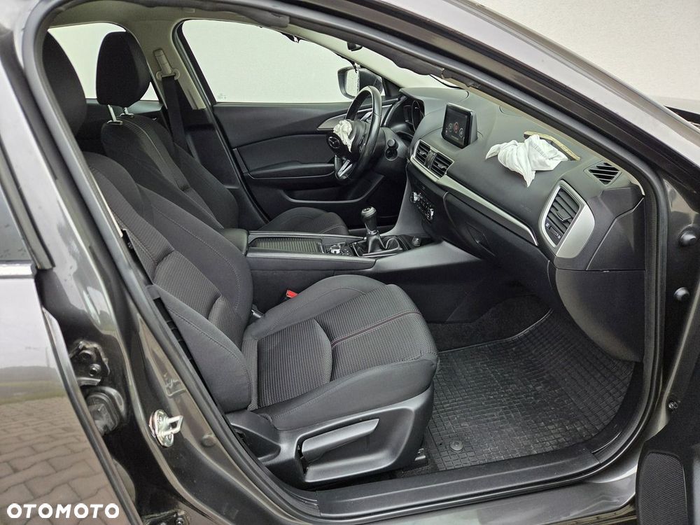 Mazda 3 - 11