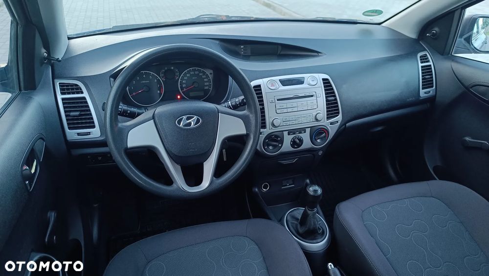 Hyundai i20 1.2 Trend - 19