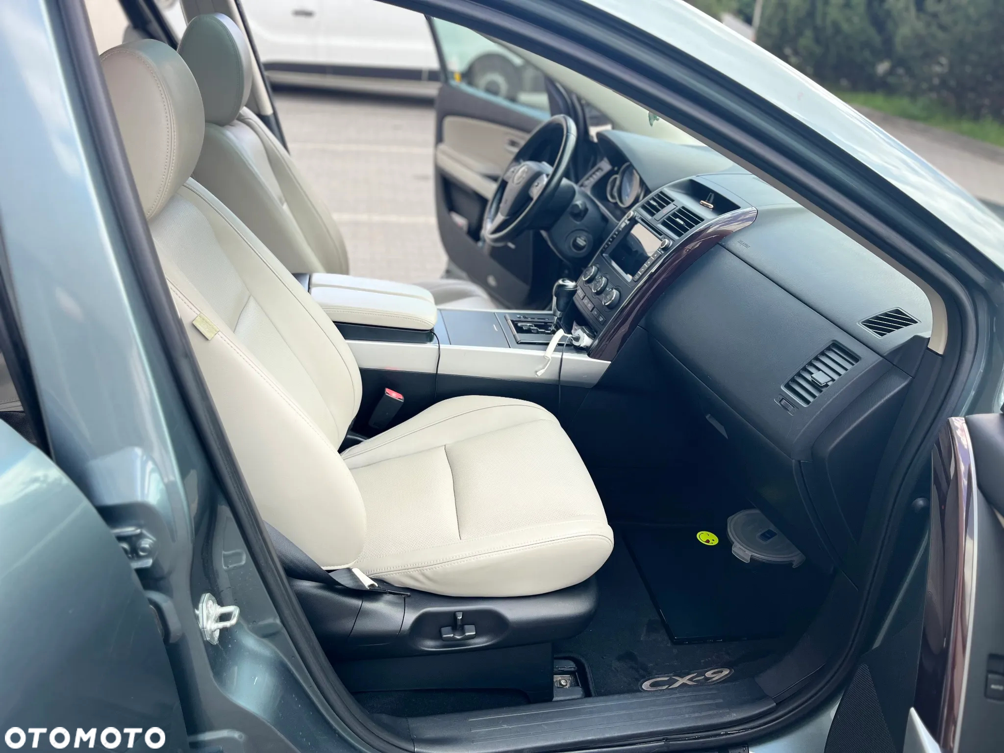 Mazda CX-9 - 17