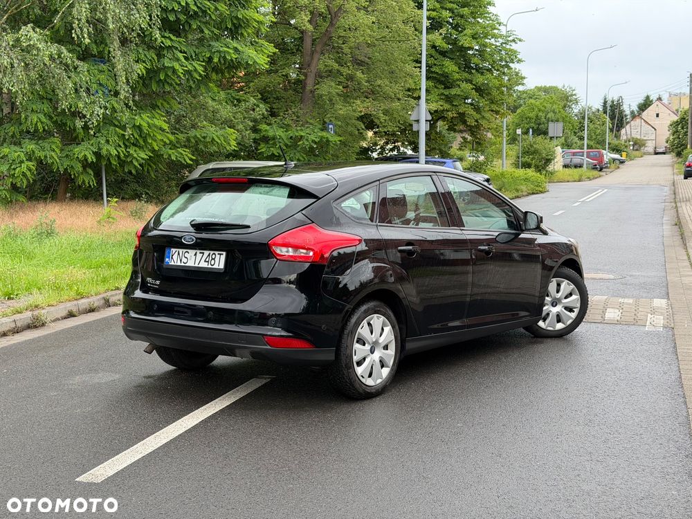 Ford Focus 1.0 EcoBoost 99g Trend - 6
