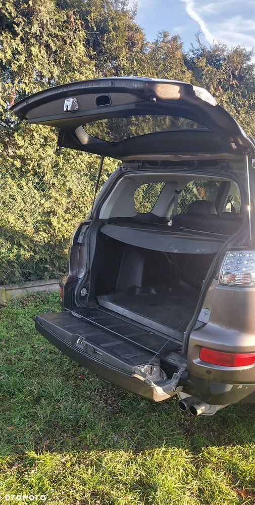 Mitsubishi Outlander 2.2 DID Instyle EU5 - 15