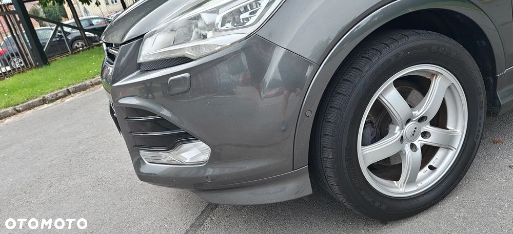 Ford Kuga 1.6 EcoBoost 2x4 Individual - 39