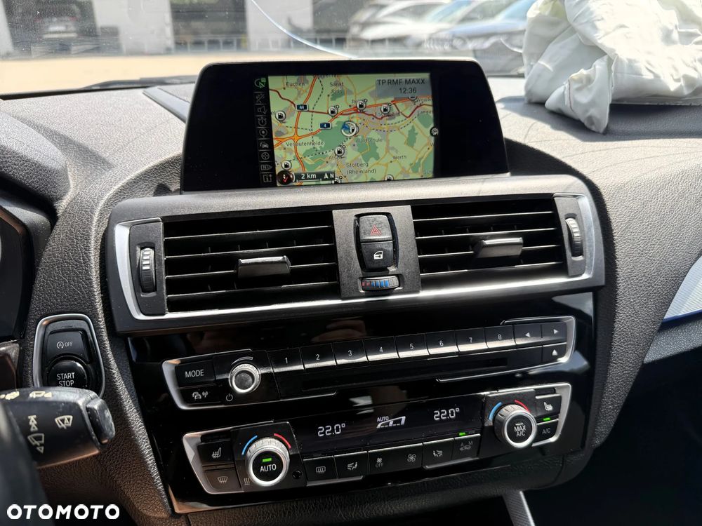 BMW Seria 1 118i Edition M Sport Shadow - 13