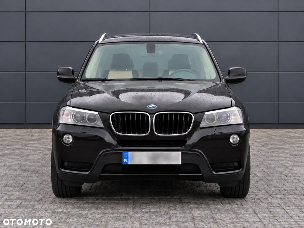 BMW X3 2011 photo 2