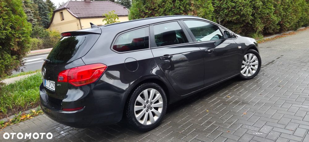 Opel Astra 2.0 CDTI DPF Automatik Design Edition - 14