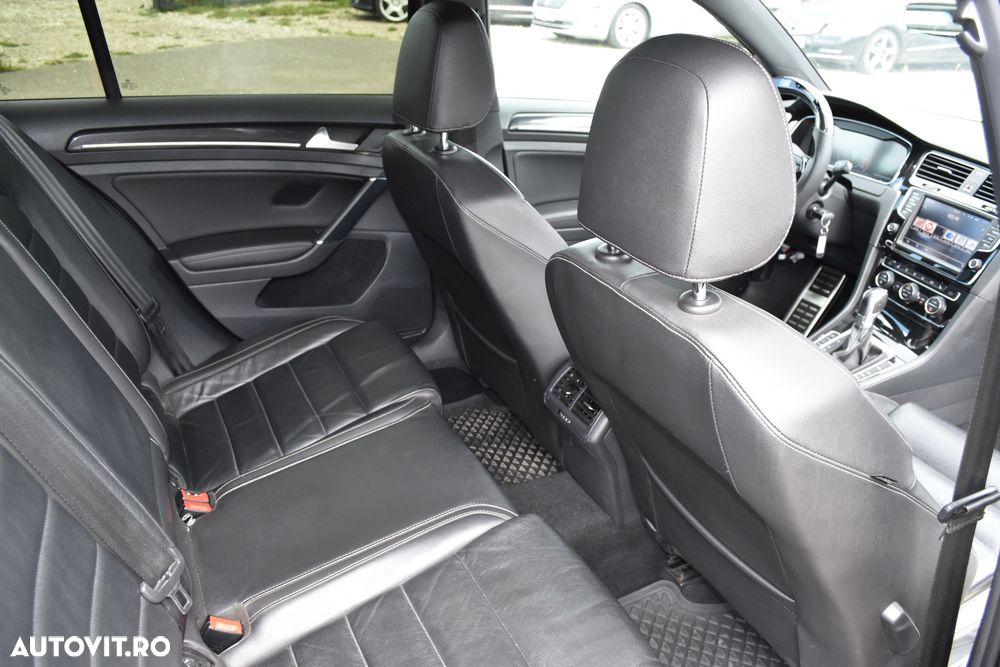 Volkswagen Golf 2.0 TSI BMT 4Mot DSG R - 7