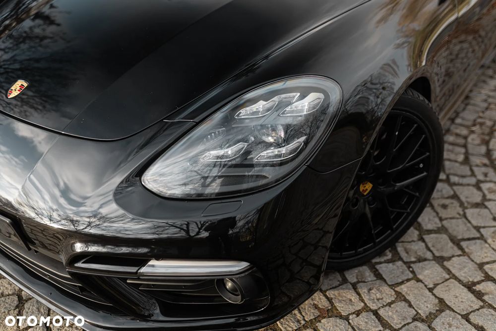 Porsche Panamera Turbo S E-Hybrid - 3