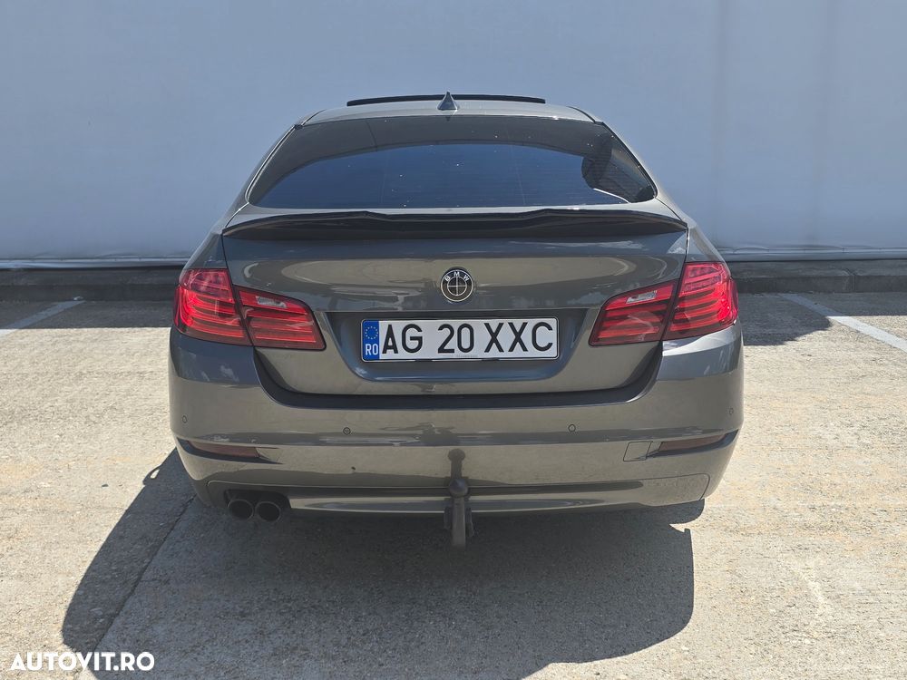 BMW Seria 5 520d xDrive - 4