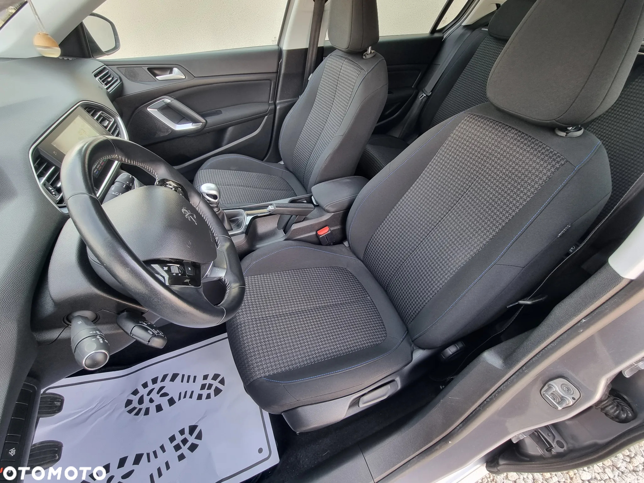 Peugeot 308 PureTech 130 Allure Pack - 8