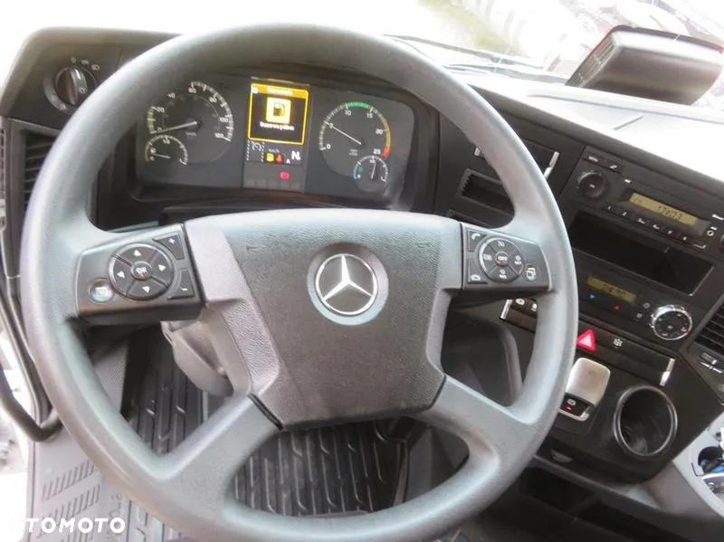 Mercedes-Benz ACTROS - 6