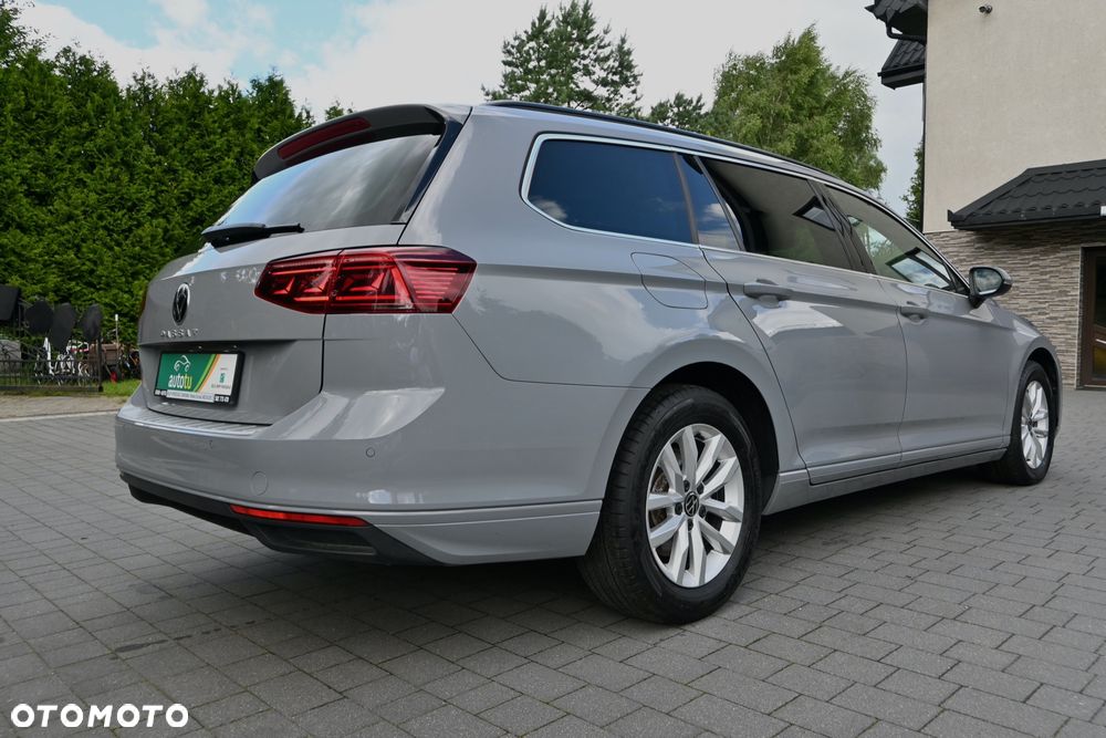 Volkswagen Passat 2.0 TDI SCR DSG Business - 8