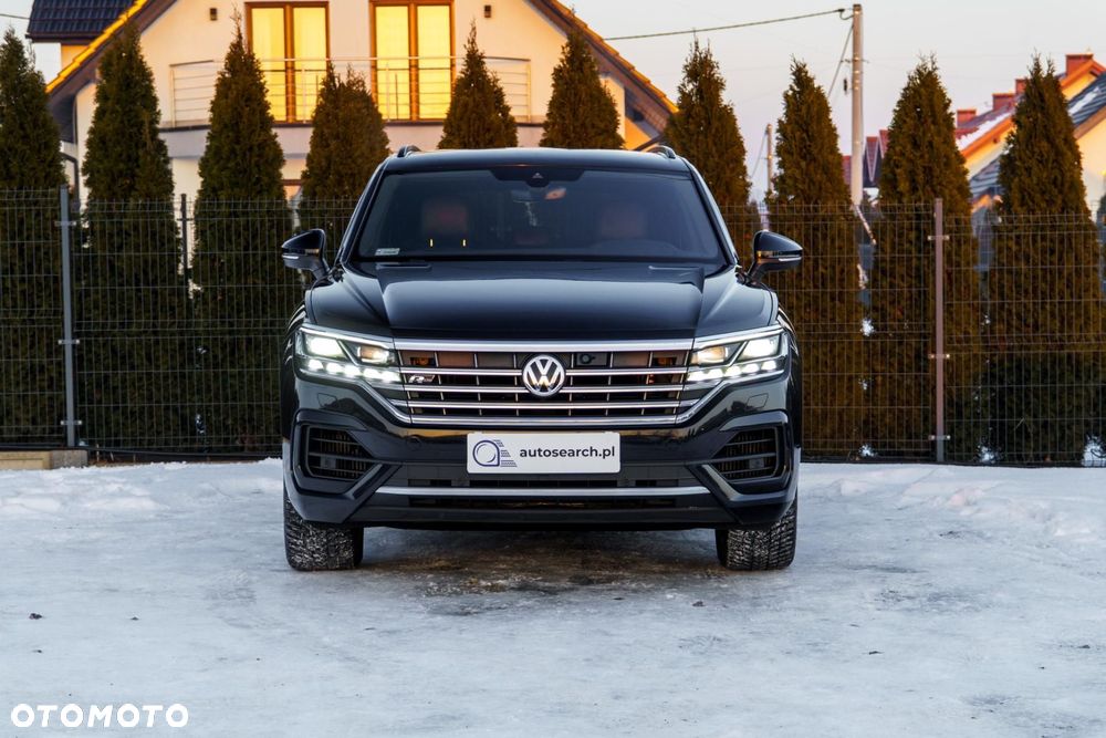 Volkswagen Touareg 3.0 V6 TFSI 4Motion R-Line - 2