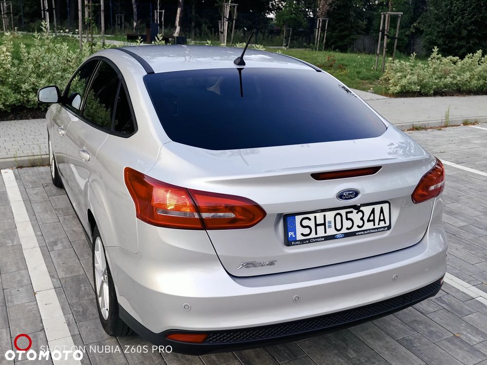 Ford Focus 1.6 SYNC Edition - 22