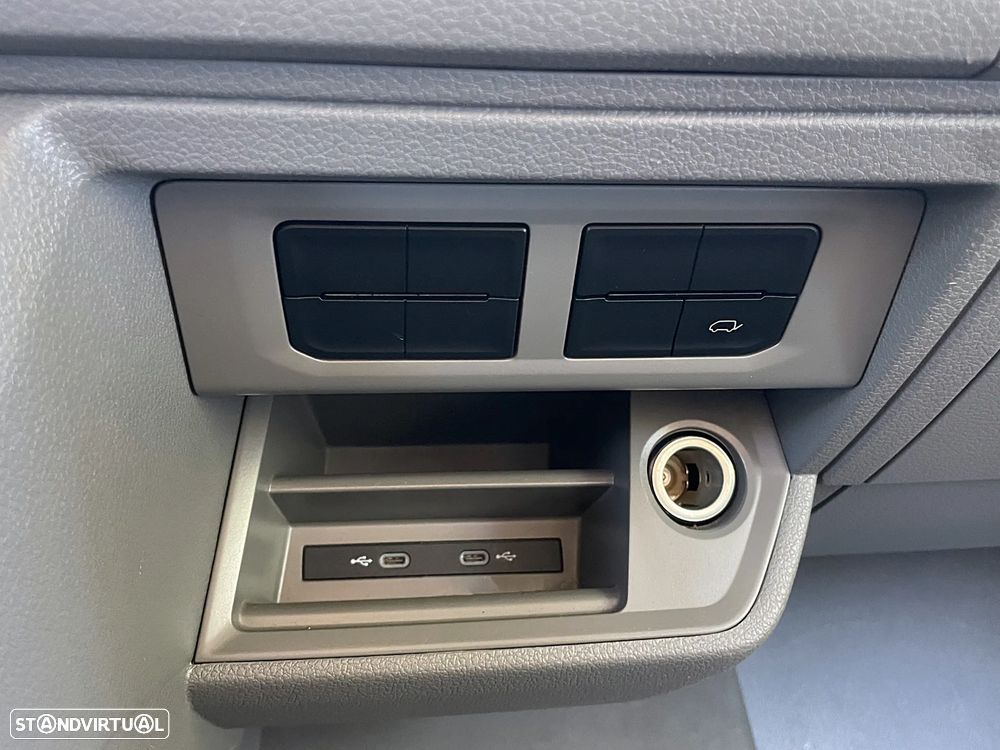 VW Crafter 2.0 TDI Contentor + Plataforma Elevatória - 37
