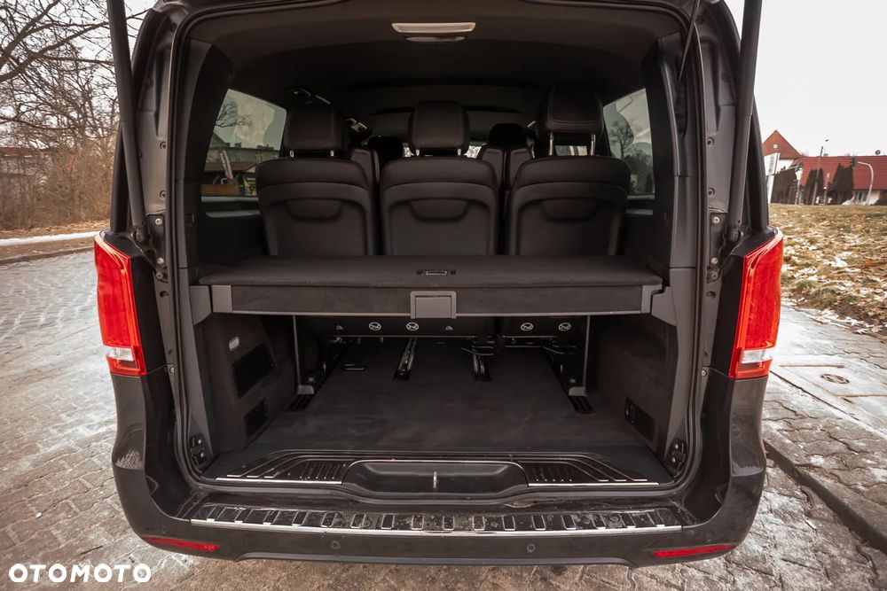 Mercedes-Benz Klasa V 300 d lang 9G-TRONIC Avantgarde Edition Edition 19 - 37