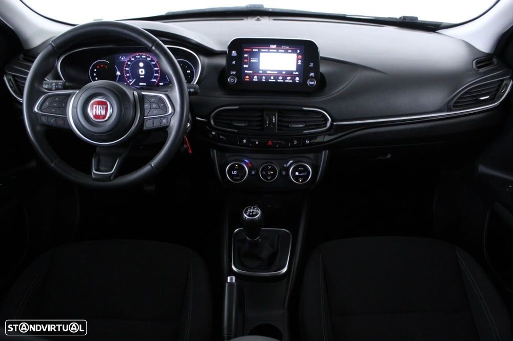Fiat Tipo 1.3 MultiJet Life - 18