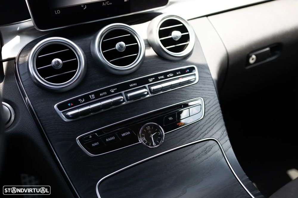 Mercedes-Benz C 220 d 9G-TRONIC AMG Line - 25