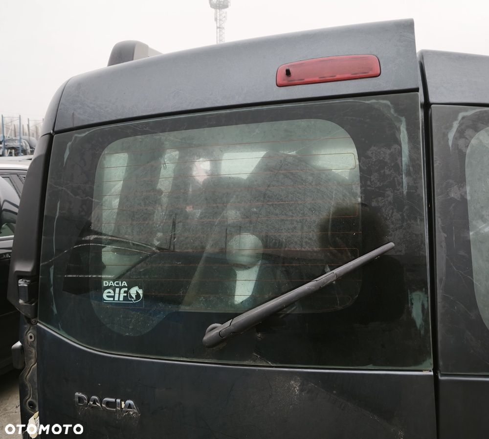 DACIA DOKKER 19r SZYBA DRZWI SKRZYDŁOWYCH LEWY TYŁ - 1