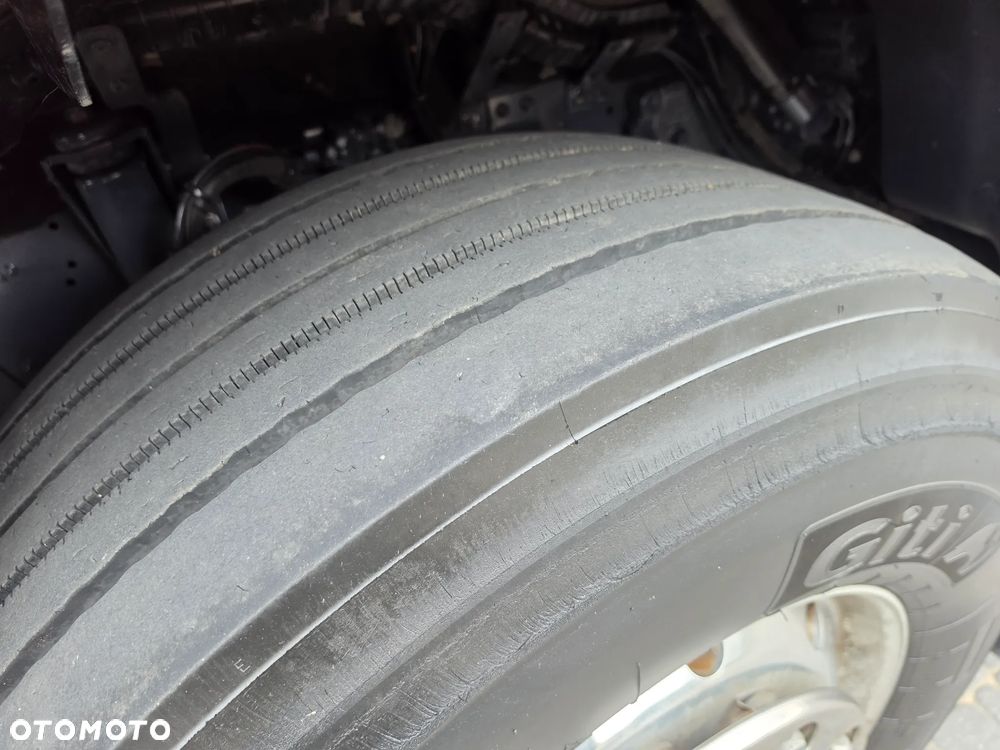 DAF Xf530// HYDRAULIKA // MIEDZYOSIE //IMPORT NIEMCY//HALOGENY//SKÓRY//FELGIALCOA//4PODUSZKI TYŁ // SERWIS DAF//UDOKUMETOWANY PRZEBIEG // - 20