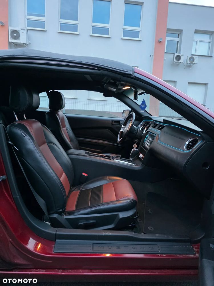 Ford Mustang 3.7 V6 Premium - 21