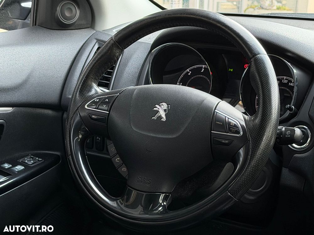 Peugeot 4008 - 6