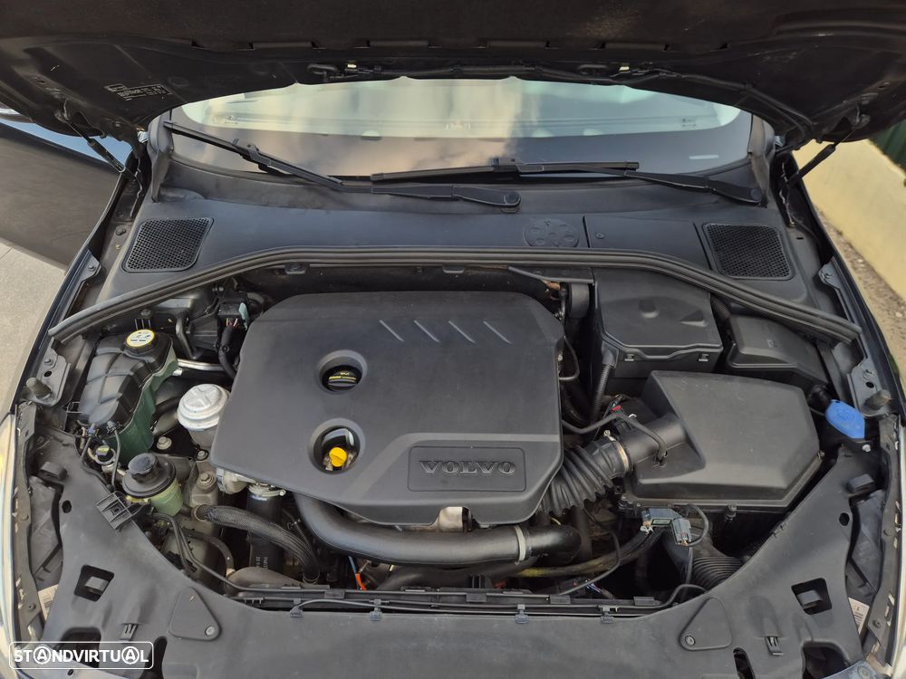 Volvo V60 1.6 D2 Momentum Eco - 17