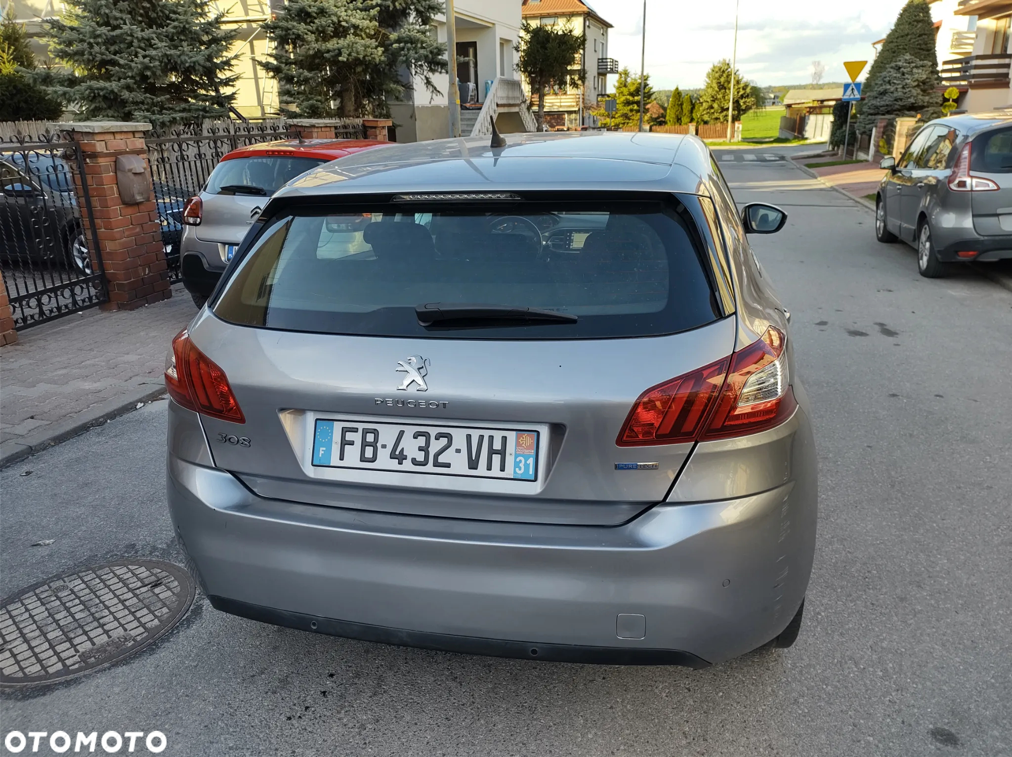 Peugeot 308 1.2 PureTech Allure S&S - 18