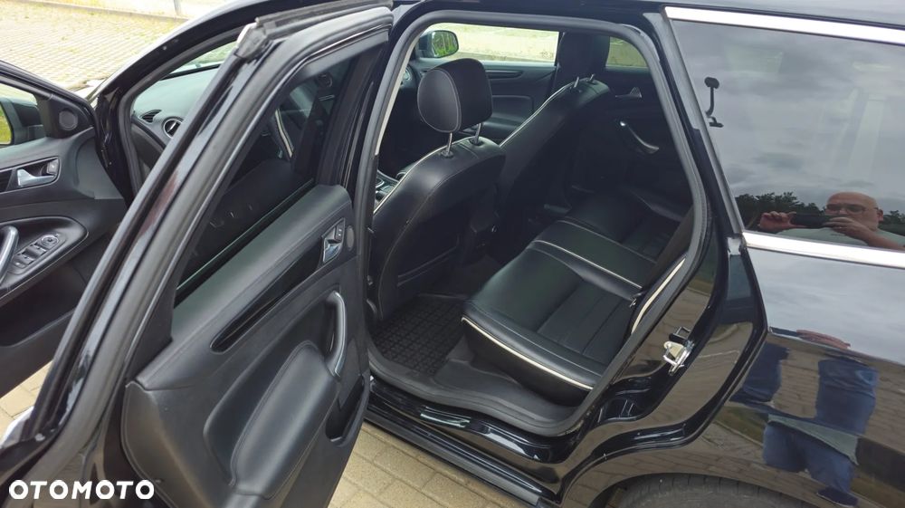 Ford Mondeo 2.0 TDCi Titanium - 9
