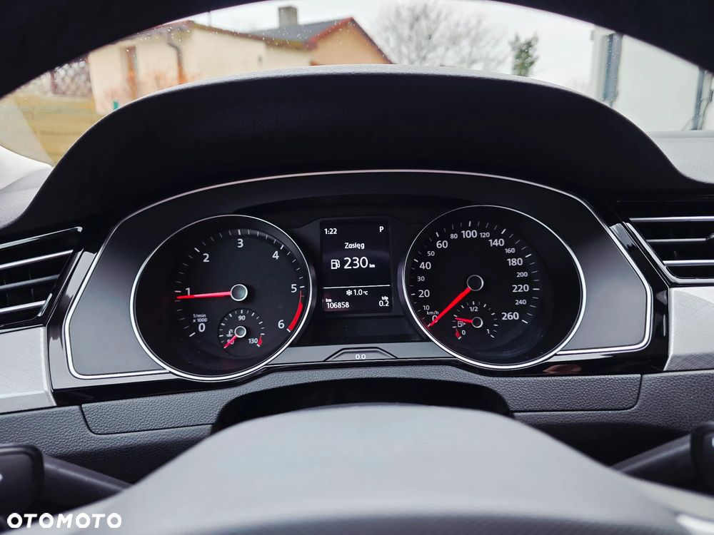 Volkswagen Passat 2.0 TDI EVO Business DSG - 21