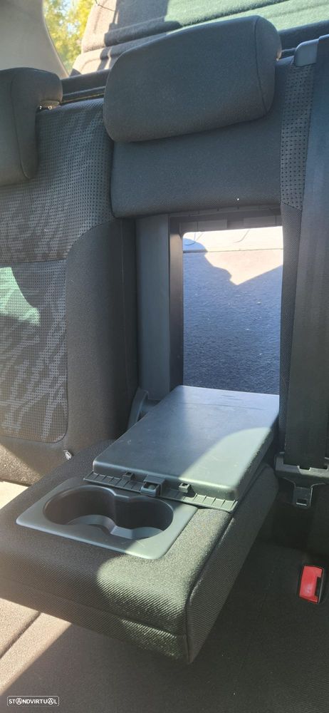 Peugeot 3008 1.6 HDi Premium - 9