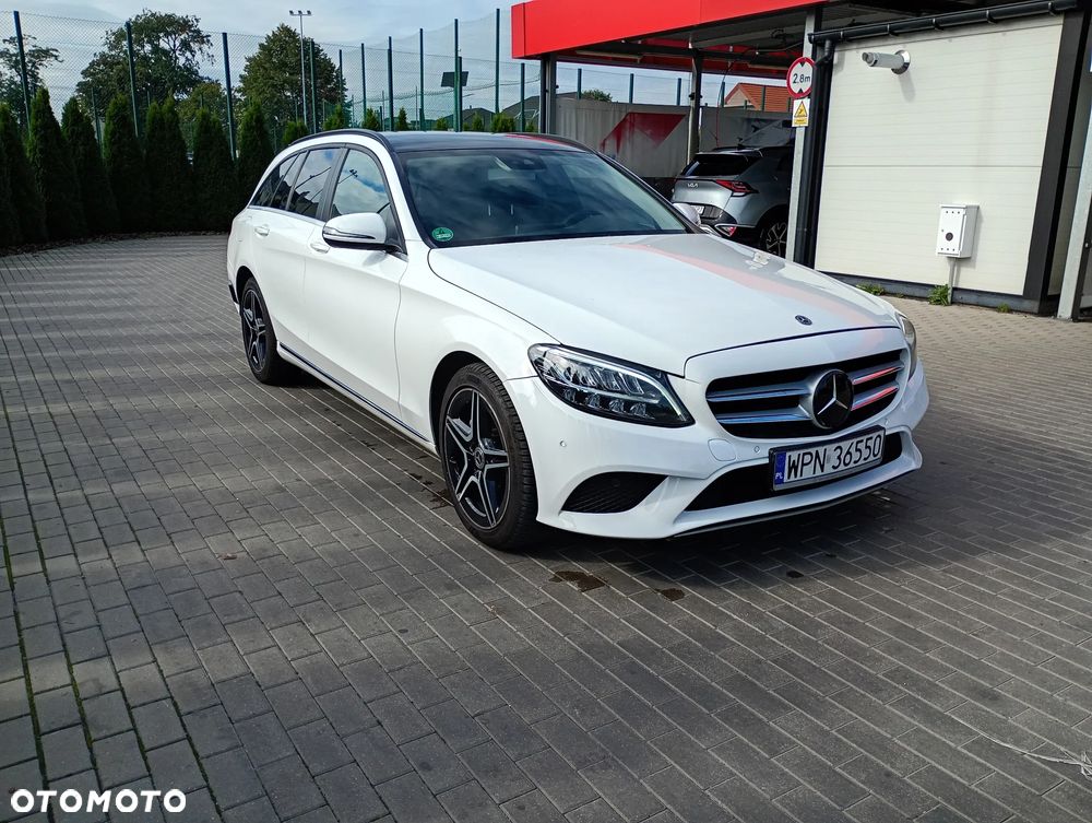 Mercedes-Benz Klasa C 220 d T 9G-TRONIC Avantgarde - 4