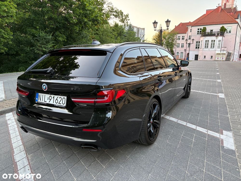 BMW Seria 5 540i xDrive Touring Luxury Line - 10