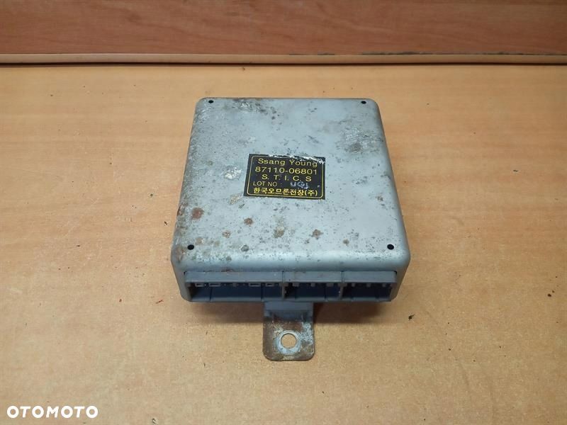 KOMPUTER MODUŁ STEROWNIK KORANDO II 87110-06801 - 1