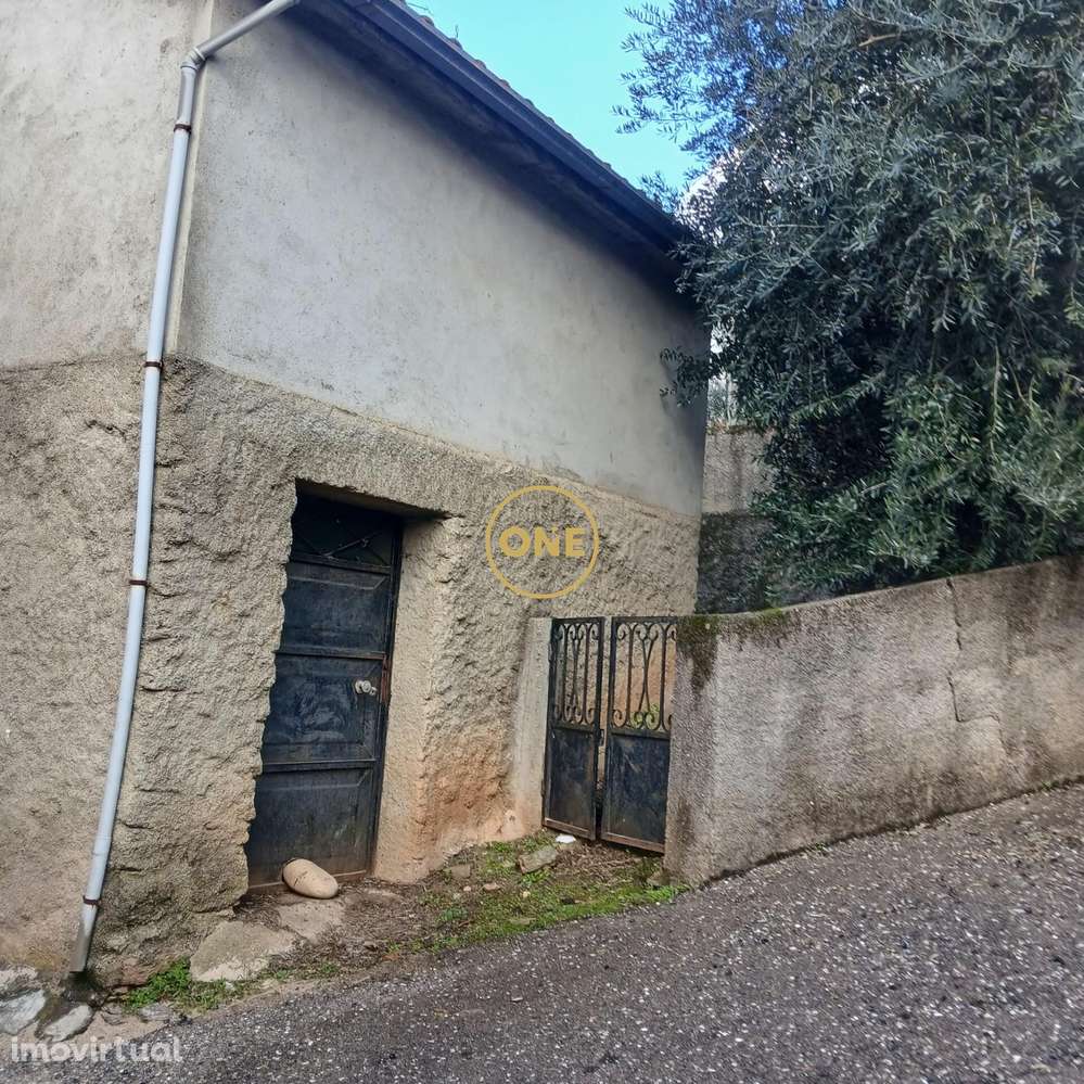 Moradia T3 na Pampilhosa da Serra, junto à Piscina Fluvial de Dornelas - Grande imagem: 3/34