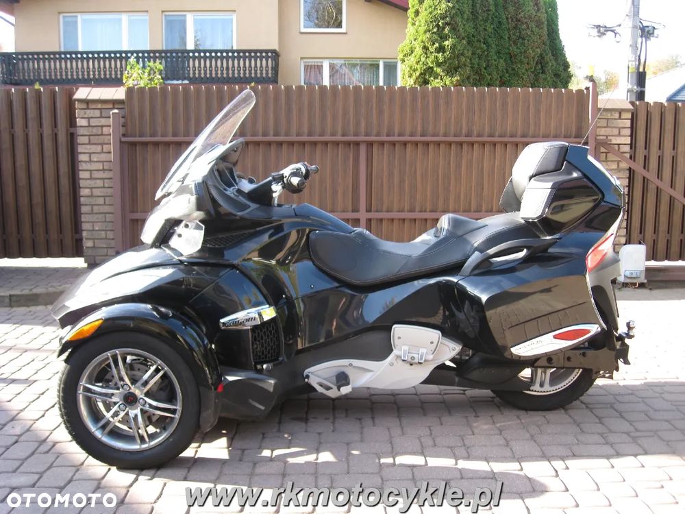 Can-Am Spyder - 6