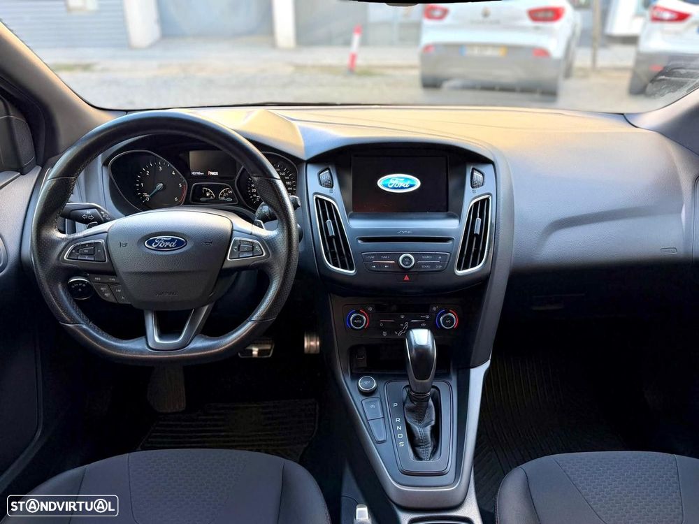 Ford Focus 1.5 TDCi EcoBlue ST-Line Aut. - 13