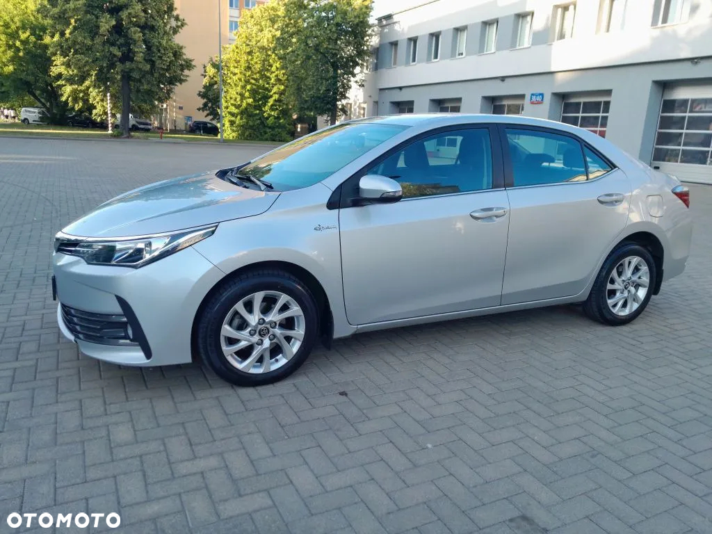Toyota Corolla 1.6 Comfort - 35