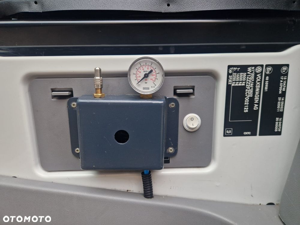 Volkswagen Crafter - 16