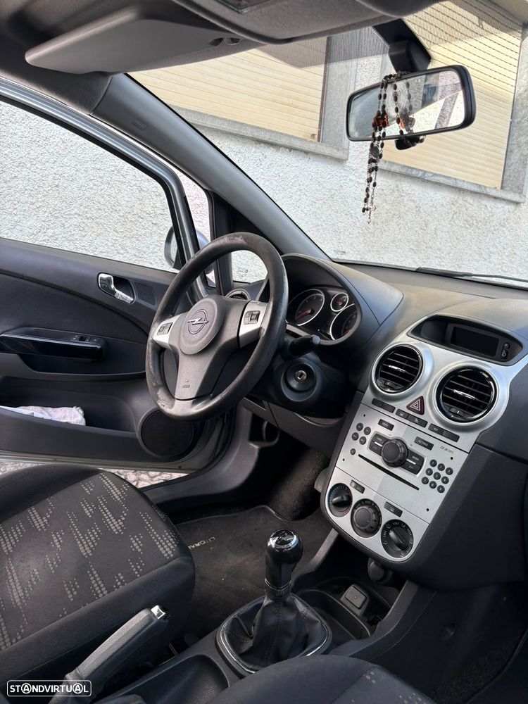 Opel Corsa 1.3 CDTI City - 9
