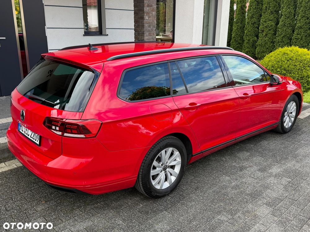 Volkswagen Passat 2.0 TDI SCR DSG Business - 18