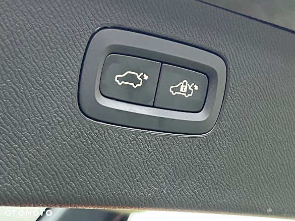 Volvo XC 90 T5 AWD Geartronic Momentum Pro - 21