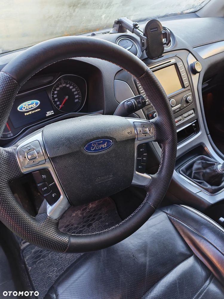 Ford Mondeo 2.0 TDCi Titanium - 11