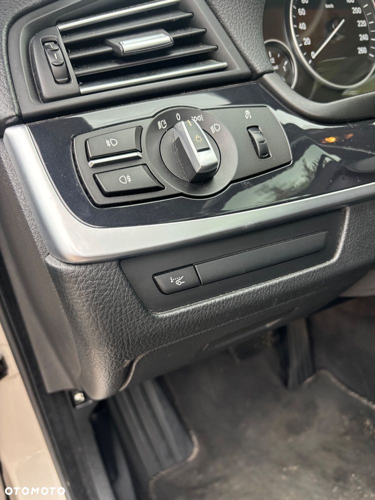 BMW Seria 5 - 16
